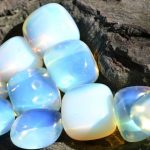 Лунный камень